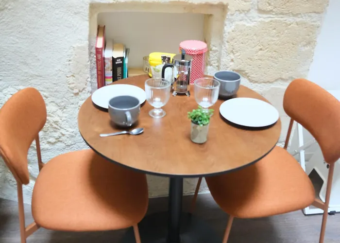 Appartement Atypique Neuf Tourny Hyper Centre *